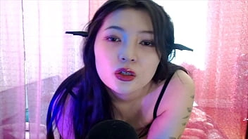 Hot Devil Girl se apaixona por você ASMR Roleplay